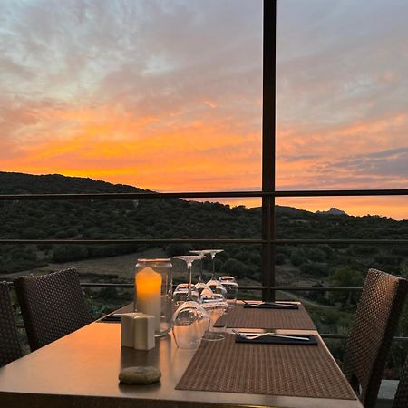 Hotel - Restaurant U Santu Petru Saint-Florent  Esterno foto