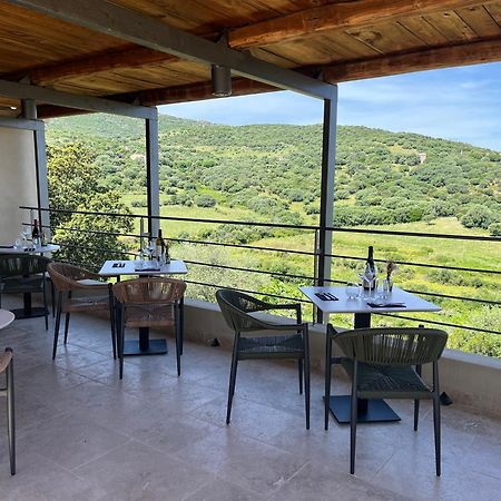 Hotel - Restaurant U Santu Petru Saint-Florent  Esterno foto