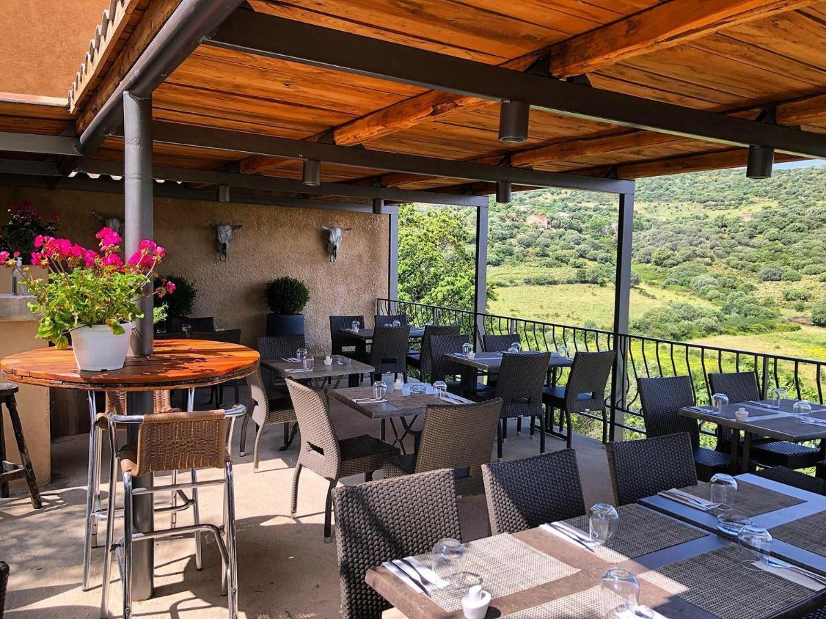 Hotel - Restaurant U Santu Petru Saint-Florent  Esterno foto