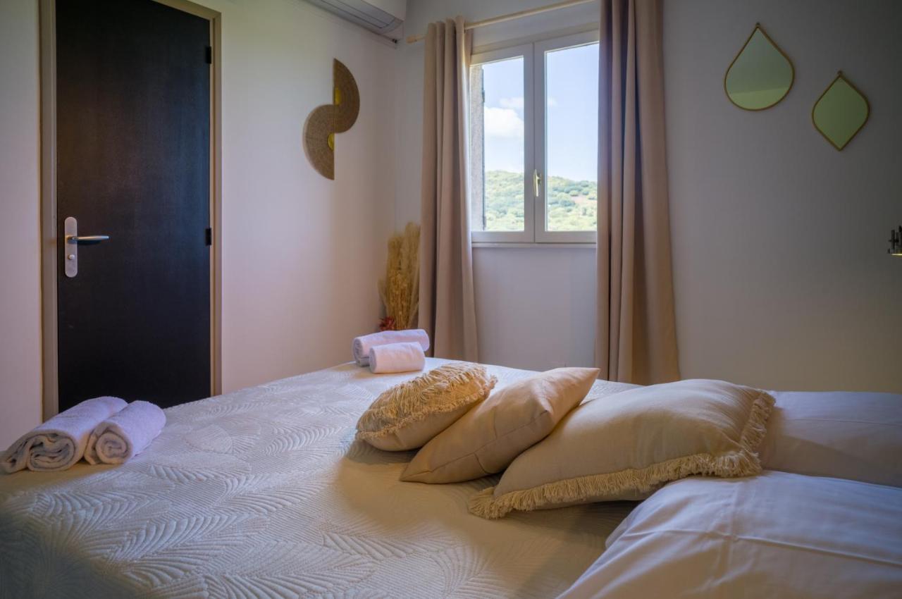 Hotel - Restaurant U Santu Petru Saint-Florent  Esterno foto
